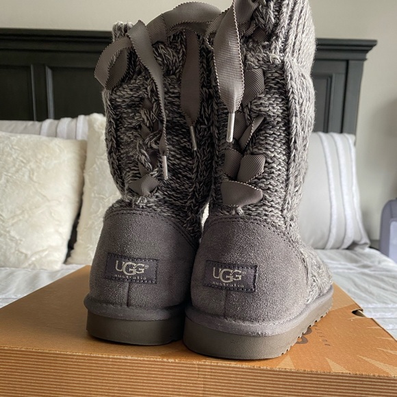 Australia UGG Blythe Knit Boot Size 8 - Picture 4 of 6